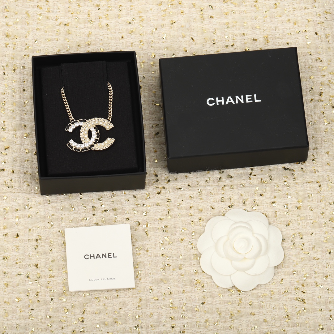 Chanel Necklaces